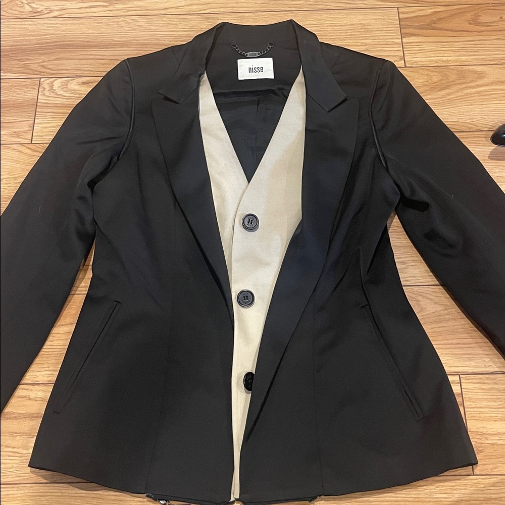 New Nisse wool blend Black & Cream Women'Blazer removable sleeves and vest sz 6